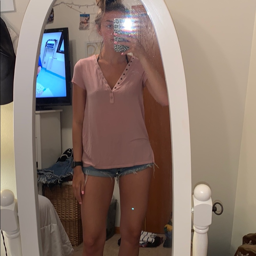 American Eagle T-shirt